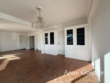 ORleANS COEUR DE VILLE, à vendre bel appartement T5 de 124 m2 vue Cathédrale et parc Pasteur avec balcon, cave et place de parling sécurisé