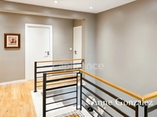 ORLEANS-SOUTH, for sale: beautiful family home built on a lovely enclosed and landscaped garden of 1130 m2 with swimming pool, outdoor dining area, garage and parking spaces