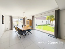 OLIVET SUD, à vendre superbe maison familiale de plus de 200 m2 avec maison d'amis et piscine chauffée dans un environnent calme et privilégié - 