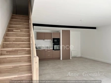 ORLEANS CENTRE, à vendre plateau d'appartement duplex de 112 m2 avec jardin de 82,50 m2 et place de parking et/ou garage box de 25m2