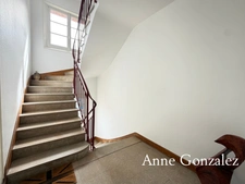 ORLEANS proche rue Royale, à vendre superbe Appartement T4 entièrment rénové dans belle petite copropriété avec peu de charges et aucun travaux à prévoir. 