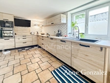 ORLEANS Centre, rue du faubourg Bannier, for sale: 5-room apartment of 96m2 with garage, in a quiet location in a small condominium