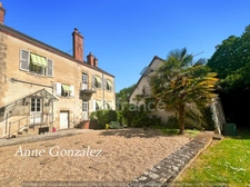 VITRY AUX LOGES, à vendre superbe Propriété du XIXème de plus de 300 m2, maison d'amis indépendante,