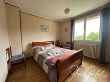 Maison familiale, bourg, au calme
