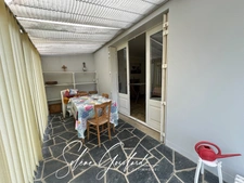 Maison familiale, proche du bourg, au calme