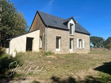 ALLAIRE En campagne, maison à finir de rénover, au calme