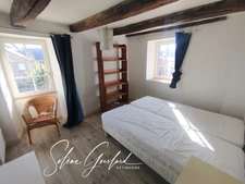 Ensemble immobilier !! RARE SUR LE MARCHÉ !! Chaumière et locaux commerciaux loués à 5 min des plages