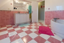 Maison individuelle, vie de plain-pied, bourg