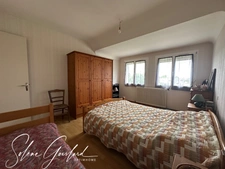 Maison familiale, bourg, au calme