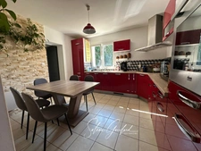Belle maison familiale avec grand terrain arboré à Férel