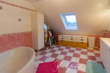 Maison individuelle, vie de plain-pied, bourg