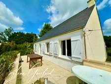 Maison individuelle plain-pied, bourg, 3 chambres, au calme