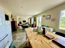 Maison individuelle plain-pied, bourg, 3 chambres, au calme