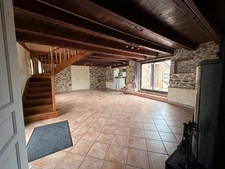 Maison en pierre, au calme, 3 chambres
