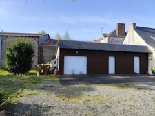 Maison et dépendances