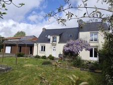 Maison et dépendances