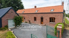 Maison de campagne semi plain-pied sur plus de 5 800 m²