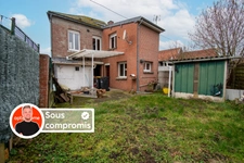 Maison à rénover avec jardin – Bousies