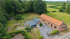 Maison de campagne semi plain-pied sur plus de 5 800 m²