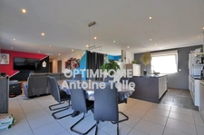 La Groise - Pavillon semi plain-pied de 4 chambres posé sur 2 400m² 