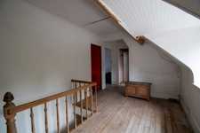 Maison mitoyenne à rénover entièrement