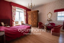 Maison de maître de 255 m² avec jardin