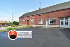 Maison de 157m2 avec plus de 300m2 de dépendances
