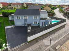Exclusivité : charmant pavillon 9 pièces à Rettel