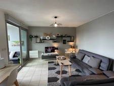 ANGLET GRAND T2 PROCHE COMMODITES - 46M2 + LOGGIAS 8M2 + PARKING