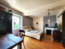 Maison 7 pièces et grange en pierres