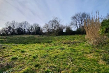 Terrain à bâtir de 3 822 m² 