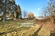 Batisse à rénover avec dépendance sur 2500m² - Le Pommereuil