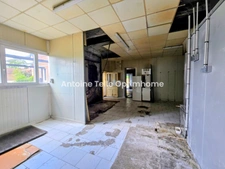 Poix du Nord 59218 - Ensemble immobilier (habitation, commerce, cour, terrain) sur 1620m²