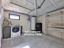 Pavillon individuel semi plain-pied de 4 Chambres avec sous sol complet, terrasse & jardin clos sur 1750m²