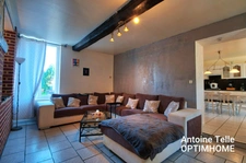 Montay 59360 - Maison semi-individuelle de 3 Chambres avec cour intérieur & jardin.