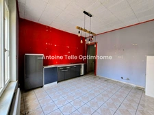 Poix du Nord 59218 - Ensemble immobilier (habitation, commerce, cour, terrain) sur 1620m²