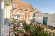 Exclusivité - Maison semi-individuelle avec garage & jardin clos à Catillon sur Sambre 59360
