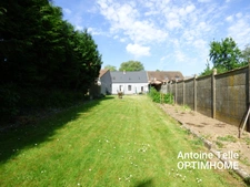 Montay 59360 - Maison semi-individuelle de 3 Chambres avec cour intérieur & jardin.