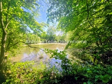 Bazuel / Le Cateau 59360 - Longère individuelle de campagne avec chalet, sauna, jardin arboré & étang sur 5265m²