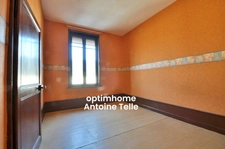Batisse à rénover avec dépendance sur 2500m² - Le Pommereuil