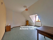 Le Cateau - Pavillon individuel de 5 Chambres avec sous sol, terrasse & jardin clos sur 800m²