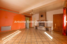 La Groise - Maison individuelle avec grange sur terrain de 950m² - Opportunité de rénovation à saisir