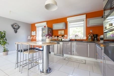 Pavillon individuel semi-plain-pied de 5 chambres posé sur 1165m² - idéal famille - Poix du Nord 59218