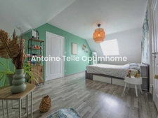 Exclusivité - Pavillon de 5 chambres posé sur 1165m² - idéal famille - Poix du Nord 59218