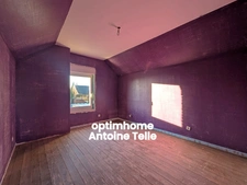 Opportunité à saisir - Maison individuelle avec cour véhicule, garage-dépendance & jardin clos