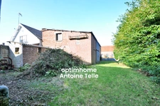 Batisse à rénover avec dépendance sur 2500m² - Le Pommereuil
