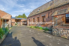 BAZUEL 59360 - Longère individuelle à conforter avec grange, dépendances & jardin clos sur 810m² 