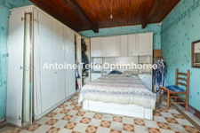 BAZUEL 59360 - Longère individuelle à conforter avec grange, dépendances & jardin clos sur 810m² 