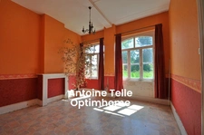 Exclusivité - Saint Souplet- Maison mitoyenne à rénover sur 470m² de terrain bordé par la rivière