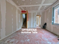 Opportunité à saisir - Maison individuelle avec cour véhicule, garage-dépendance & jardin clos